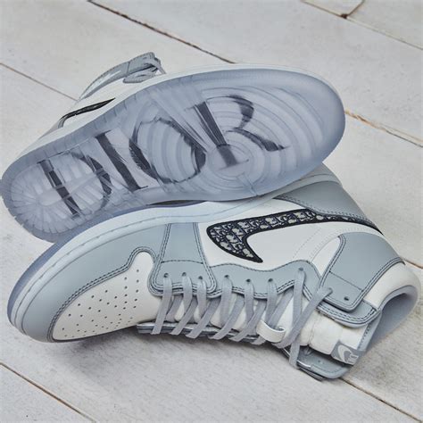 how much is the nike dior